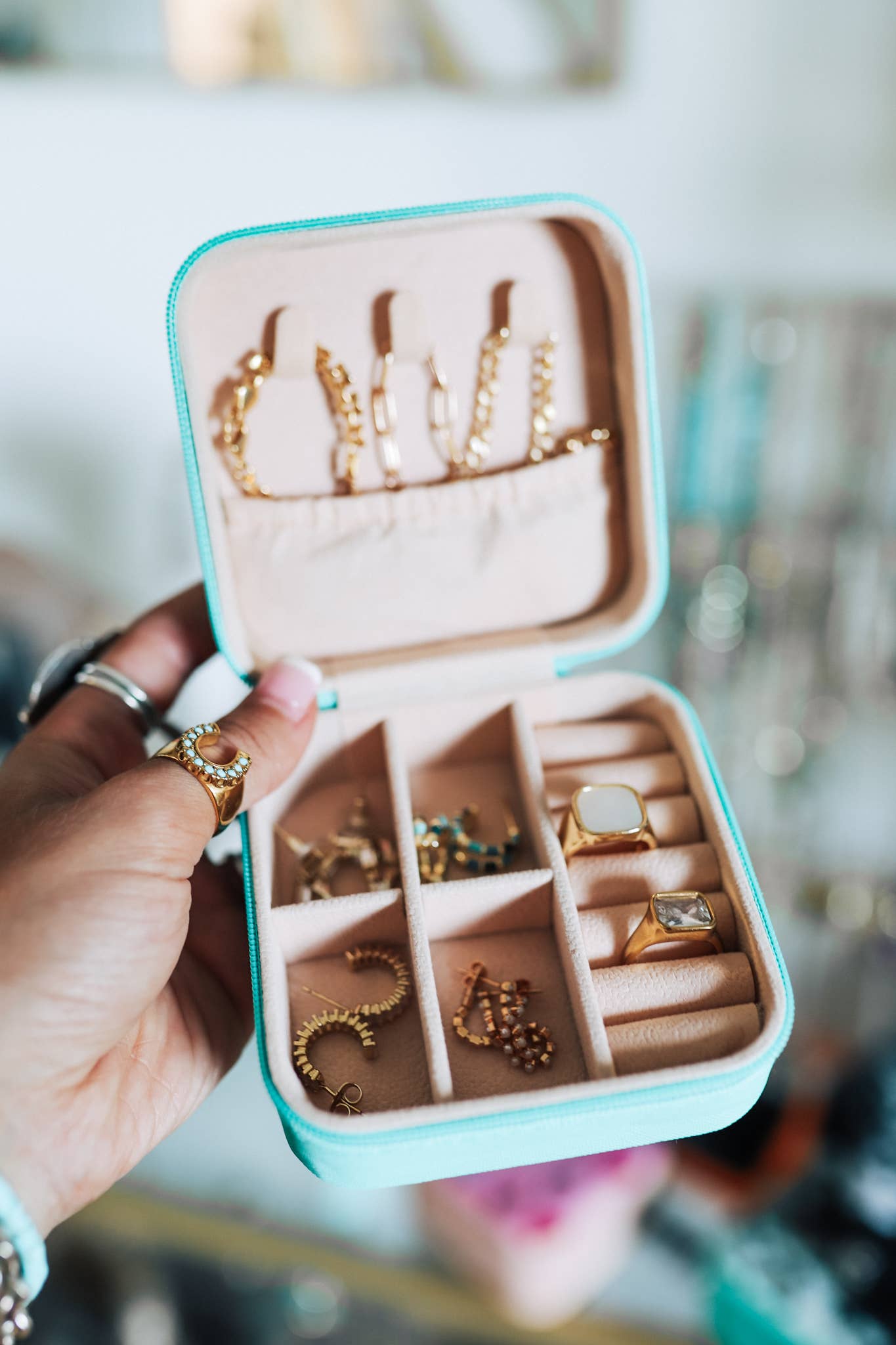 Reba Jewelry Case